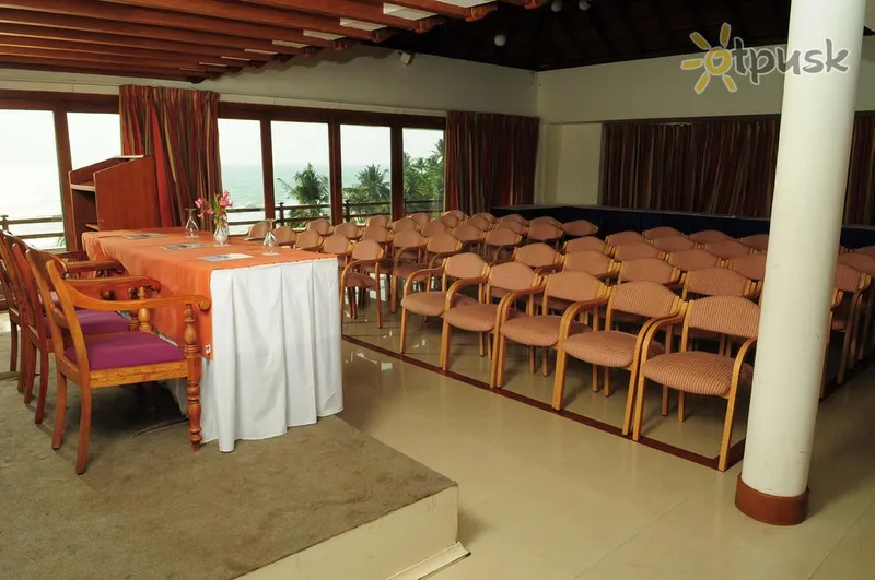 Фото отеля Hindustan Beach Retreat 4* Керала Индия лобби и интерьер