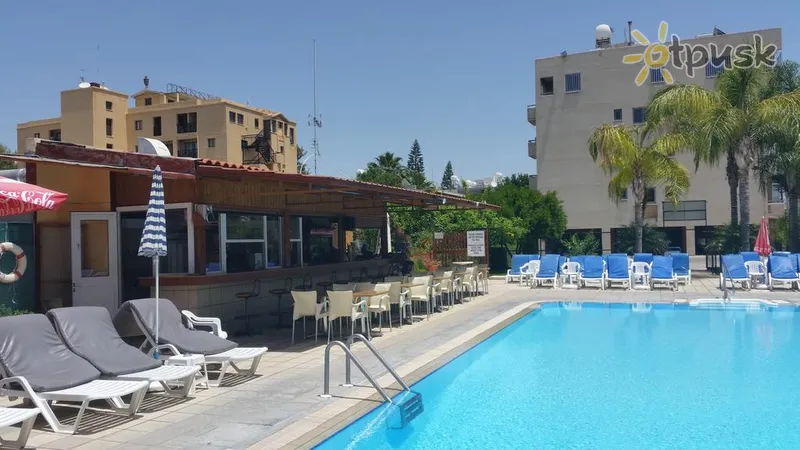 Фото отеля Lobelia Park Beach Annex 3* Limasolis Kipras išorė ir baseinai