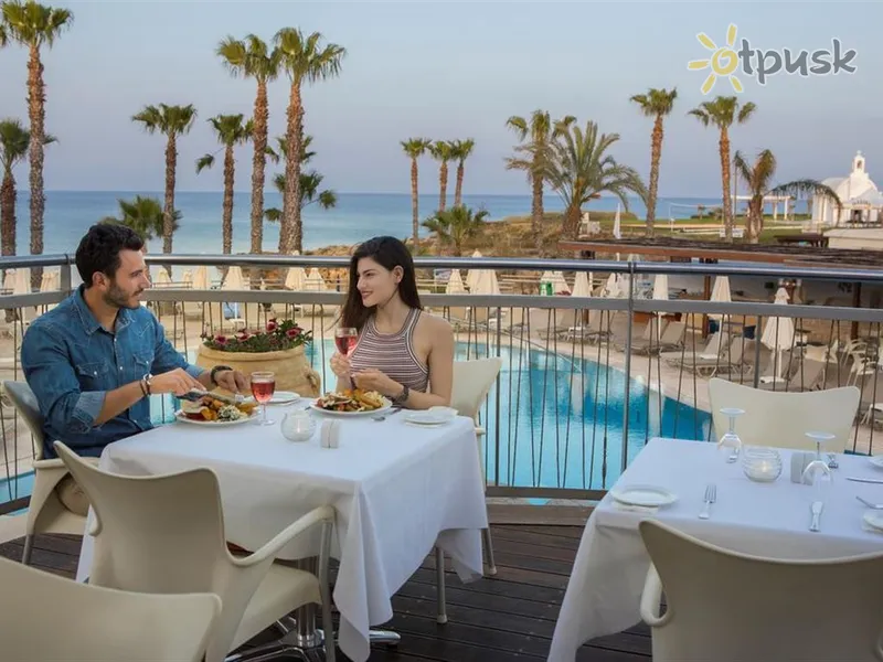 Фото отеля Louis Althea Beach 4* Protaras Kipras barai ir restoranai