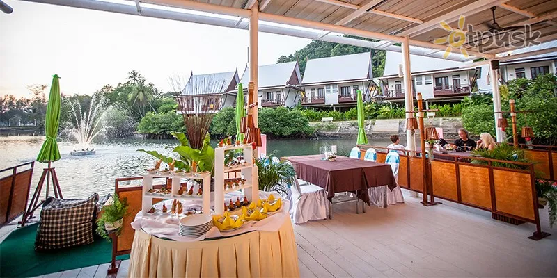 Фото отеля Bhu Tarn Koh Chang Resort & Spa 4* о. Чанг Таїланд бари та ресторани