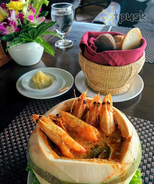 Фото отеля Santhiya Tree Koh Chang Resort 4* о. Чанг Таиланд бары и рестораны