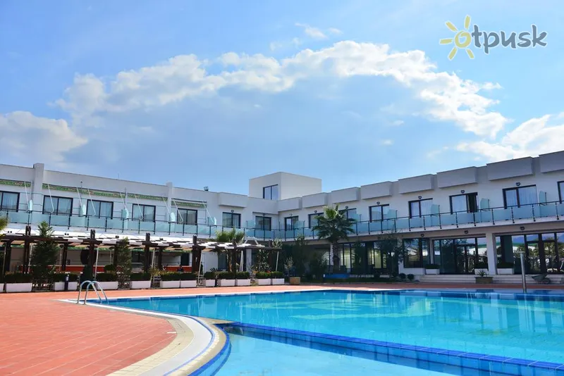 Фото отеля Te Stela Resort 4* Тирана Албанія екстер'єр та басейни
