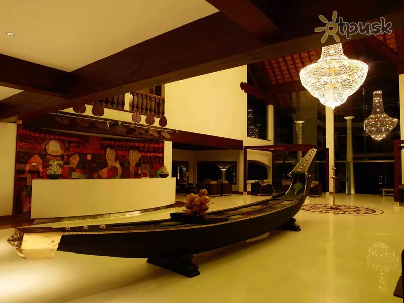 Фото отеля The Raviz Resort & Spa Ashtamudi 5* Kerala Indija vestibils un interjers