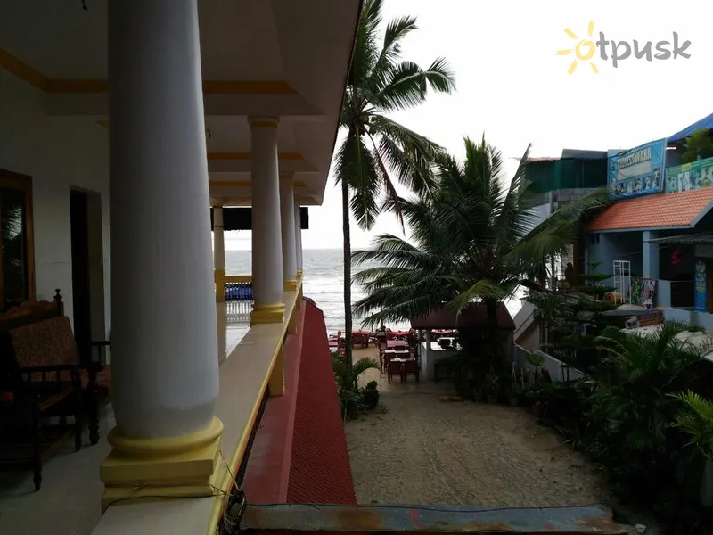 Фото отеля Beach Florra Inn Hotel 2* Північний Гоа Індія екстер'єр та басейни