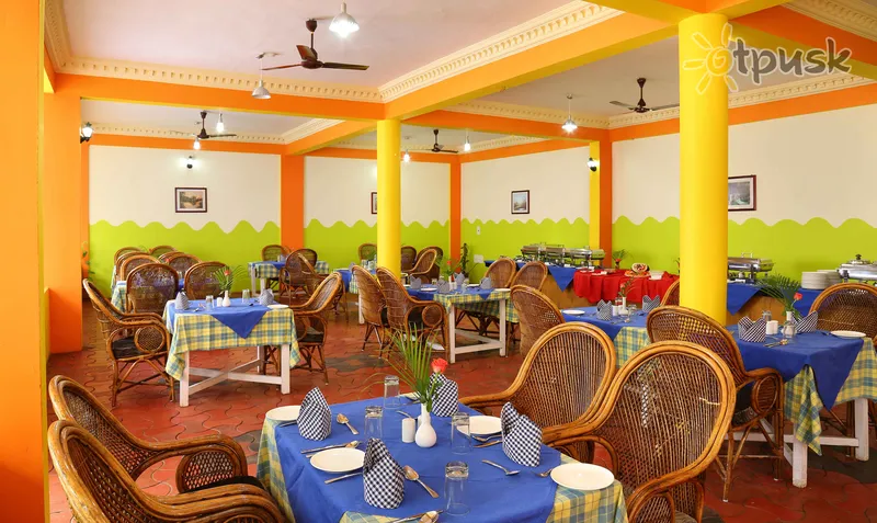 Фото отеля Jasmine Palace 3* Kerala Indija bāri un restorāni