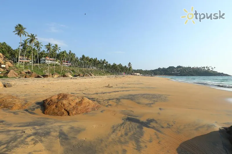 Фото отеля Samudra Theeram Beach Resort 3* Керала Индия пляж