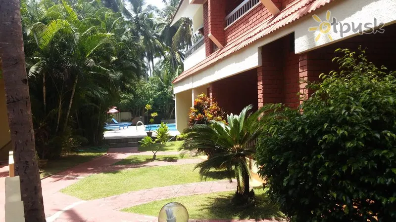 Фото отеля Thushara Hotel 3* Керала Индия экстерьер и бассейны