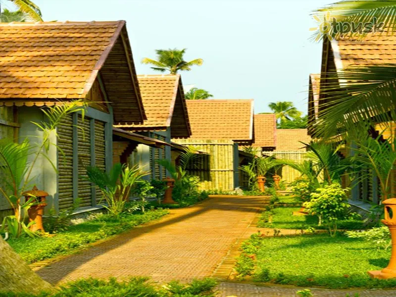 Фото отеля Abad Whispering Palms 4* Kerala Indija ārpuse un baseini