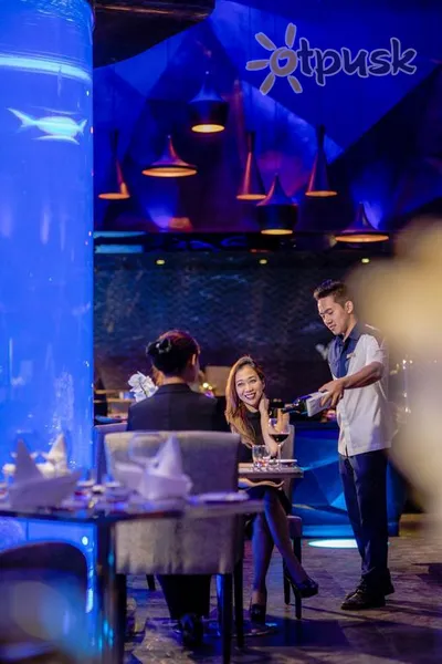 Фото отеля Centara Azure Hotel Pattaya 4* Паттайя Таїланд бари та ресторани