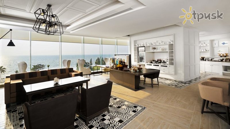 Фото отеля Movenpick Siam Hotel Pattaya 5* Паттайя Таиланд бары и рестораны