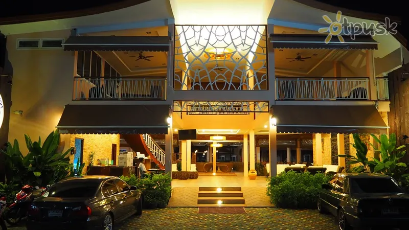 Фото отеля Chivatara Resort Bang Tao Beach Phuket 3* о. Пхукет Таїланд екстер'єр та басейни