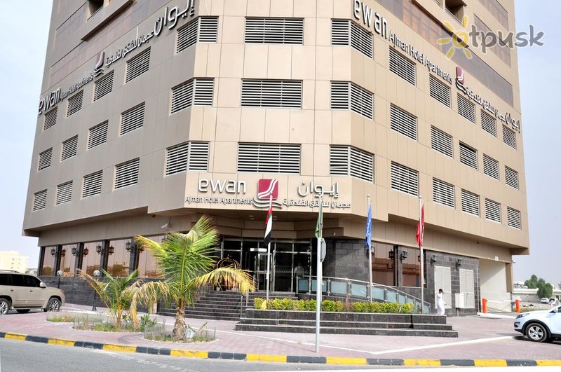 Фото отеля Ewan Ajman Suites Hotel 3* Аджман ОАЭ экстерьер и бассейны