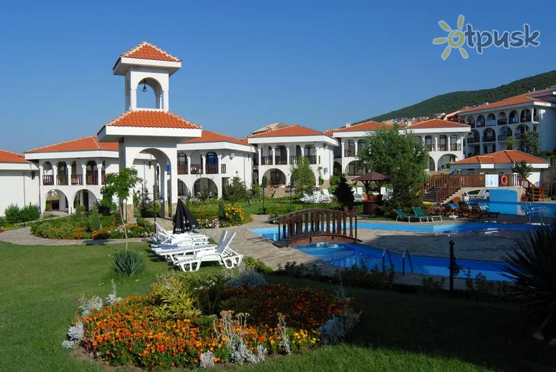 Фото отеля Dinevi Resort Second Line 4* Святий Влас Болгарія екстер'єр та басейни