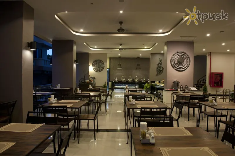 Фото отеля Gu Hotel 3* о. Пхукет Таиланд бары и рестораны