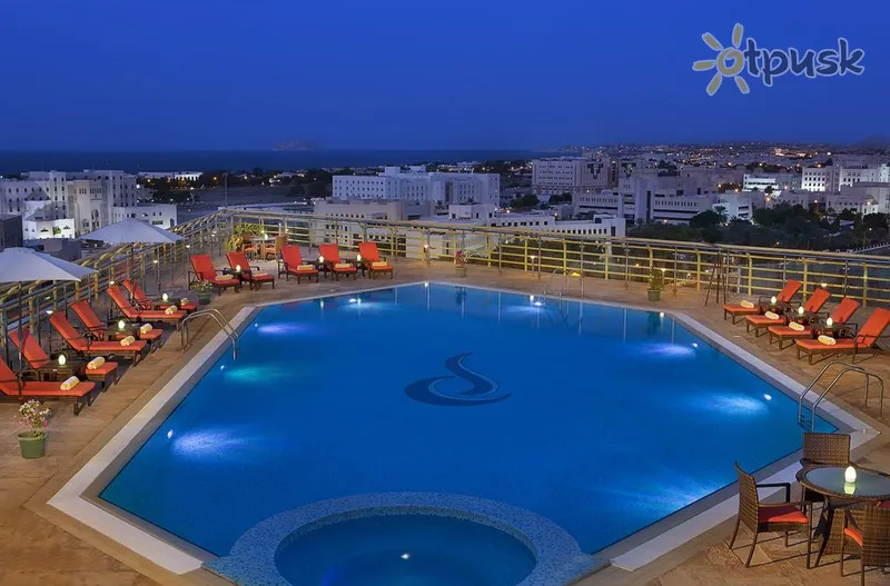 Фото отеля City Seasons Muscat 4* Muskatas Omanas išorė ir baseinai
