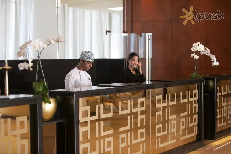Фото отеля Grand Millennium Muscat 4* Muskatas Omanas fojė ir interjeras
