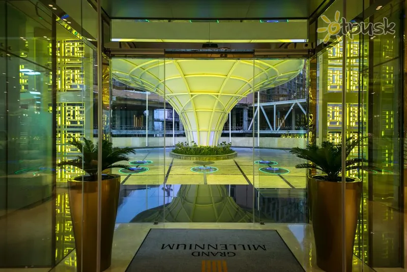 Фото отеля Grand Millennium Muscat 4* Маскат Оман екстер'єр та басейни