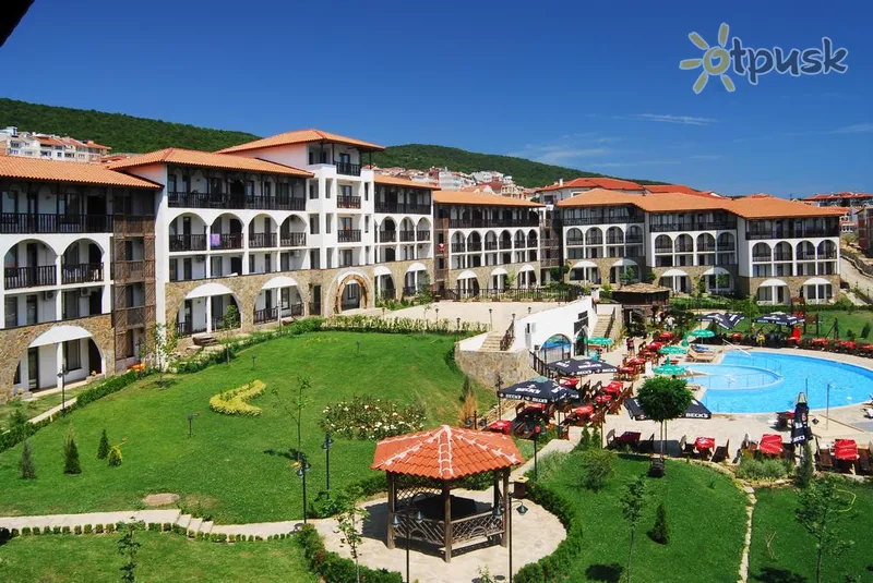 Фото отеля Dinevi Resort Third Line 4* Святий Влас Болгарія екстер'єр та басейни
