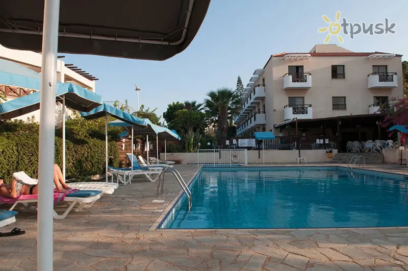 Фото отеля Harry's Hotel 3* Протарас Кипр экстерьер и бассейны