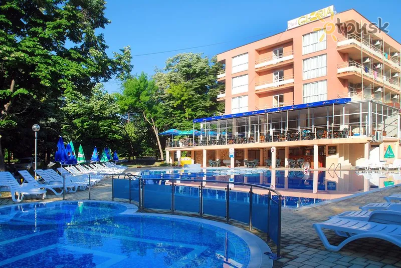 Фото отеля Gloria Hotel 3* Св. Костянтин та Олена Болгарія екстер'єр та басейни