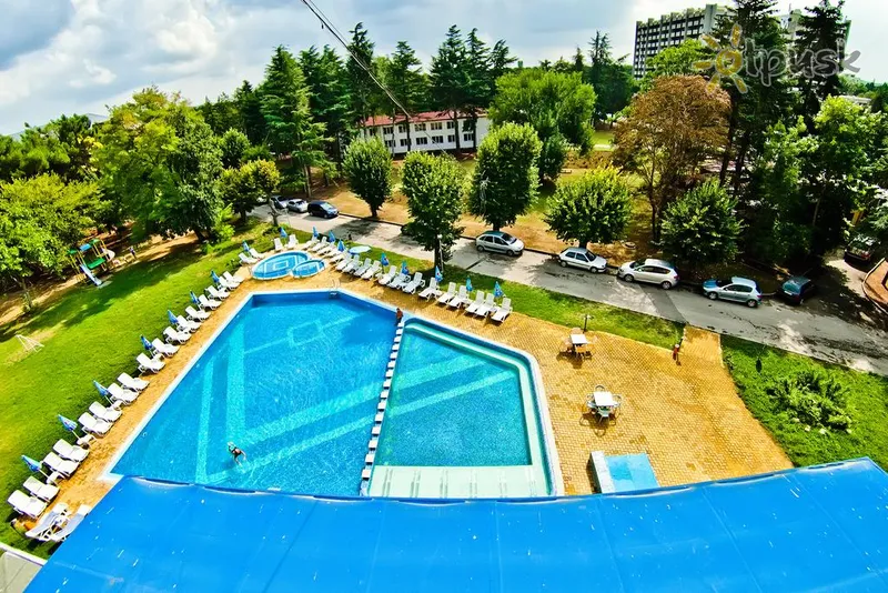 Фото отеля Gloria Hotel 3* Св. Костянтин та Олена Болгарія екстер'єр та басейни