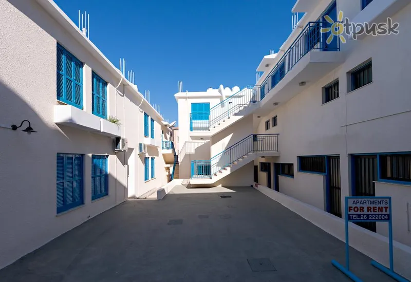 Фото отеля Sunlight Apartments 2* Пафос Кипр экстерьер и бассейны