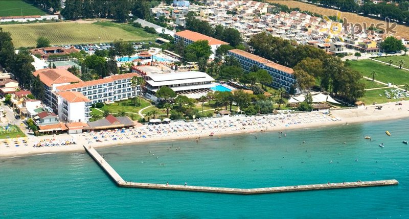 Фото отеля Atlantique Holiday Club 4* Кушадаси Туреччина екстер'єр та басейни