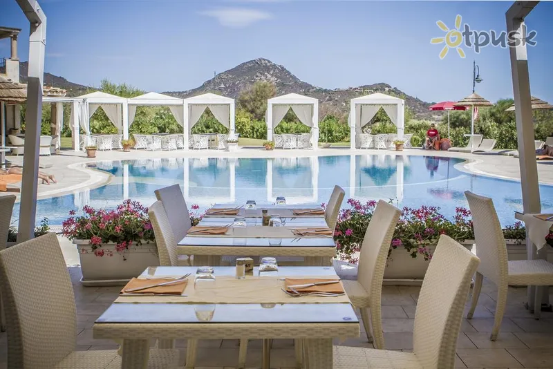 Фото отеля Villas Resort 4* о. Сардинія Італія бари та ресторани