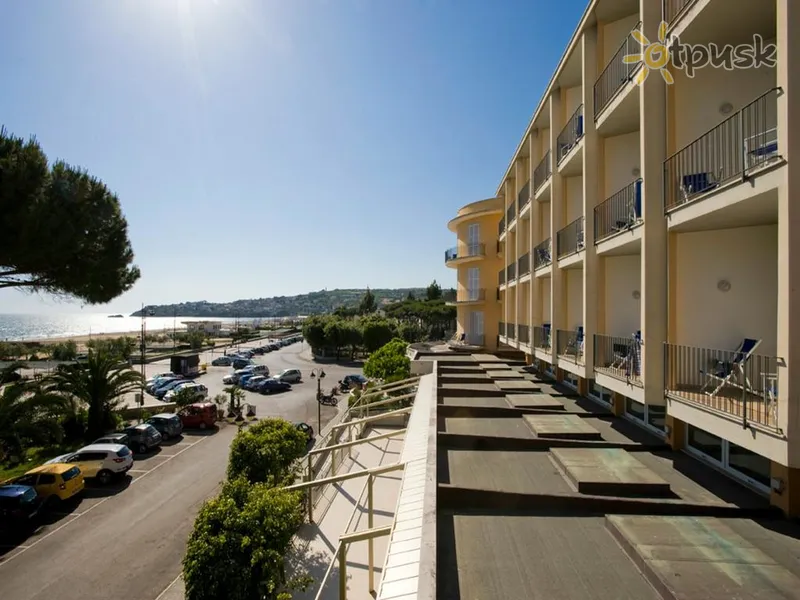 Фото отеля Serapo Hotel 3* Tirėnų jūros pakrantė Italija išorė ir baseinai
