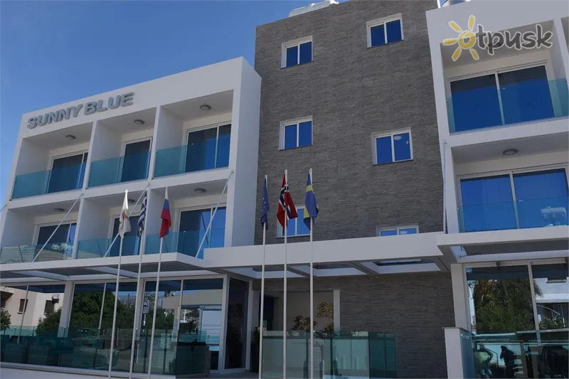 Фото отеля Sunny Blue Hotel 3* Айя Напа Кипр экстерьер и бассейны