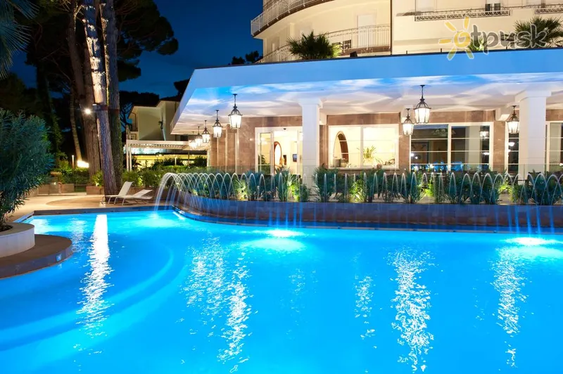 Фото отеля Belvedere Hotel 4* Римини Италия экстерьер и бассейны