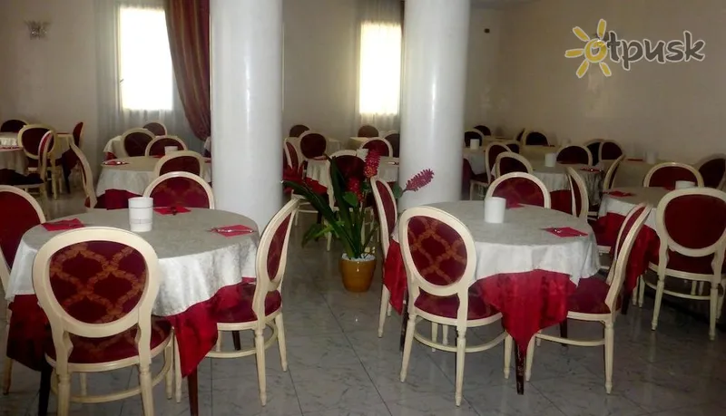 Фото отеля Ambassador Hotel 4* Riminis Italija barai ir restoranai