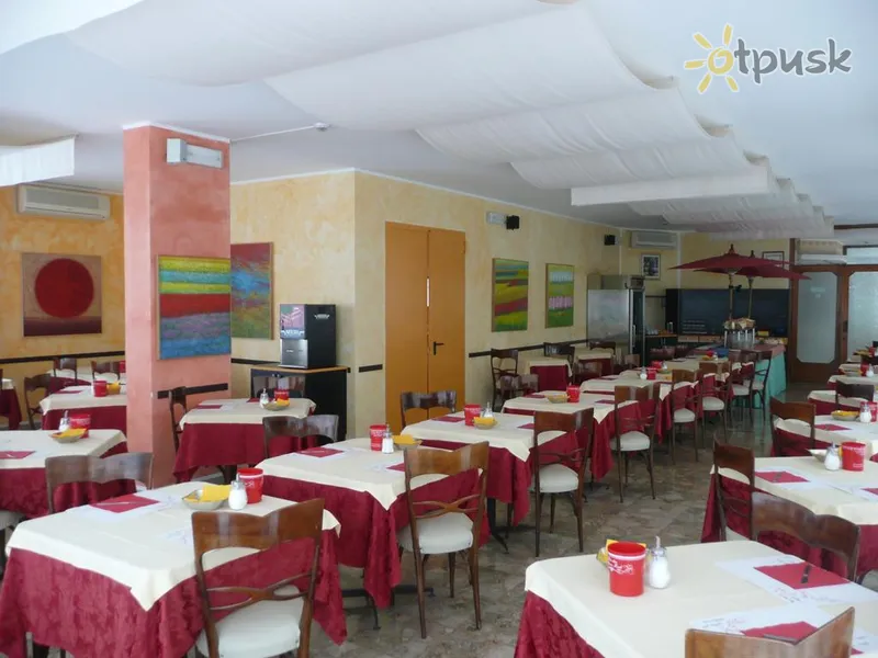 Фото отеля Azzorre & Antille Hotel 3* Lido di Jesolo Itālija bāri un restorāni