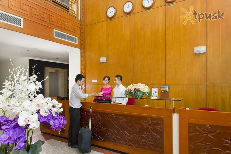 Фото отеля Central Hotel 3* Нячанг В'єтнам лобі та інтер'єр