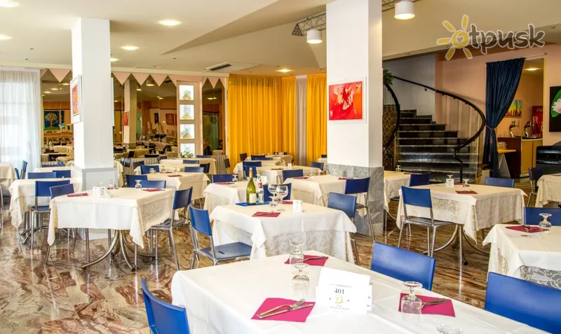 Фото отеля Nember Hotel 3* Lido di Jesolo Itālija bāri un restorāni