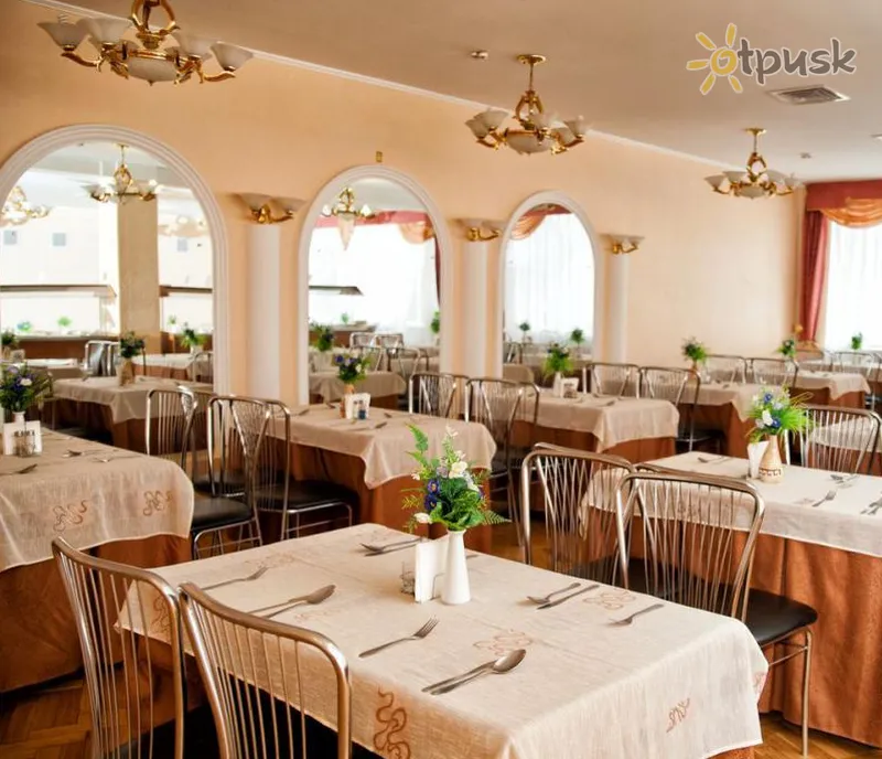 Фото отеля Белая Акация 3* Одесса Украина бары и рестораны