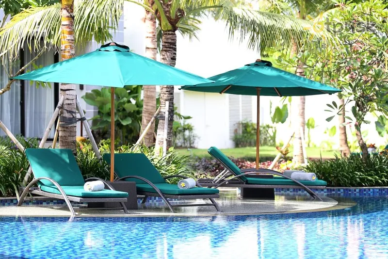 Фото отеля Bali Nusa Dua Hotel 4* Нуса Дуа (о. Балі) Індонезія екстер'єр та басейни