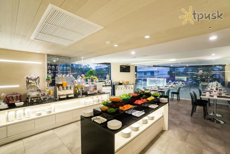 Фото отеля Aster Hotel & Residence Pattaya 4* Паттайя Таїланд бари та ресторани