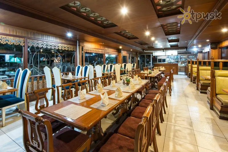Фото отеля Seashore Pattaya Resort 3* Паттайя Таїланд бари та ресторани