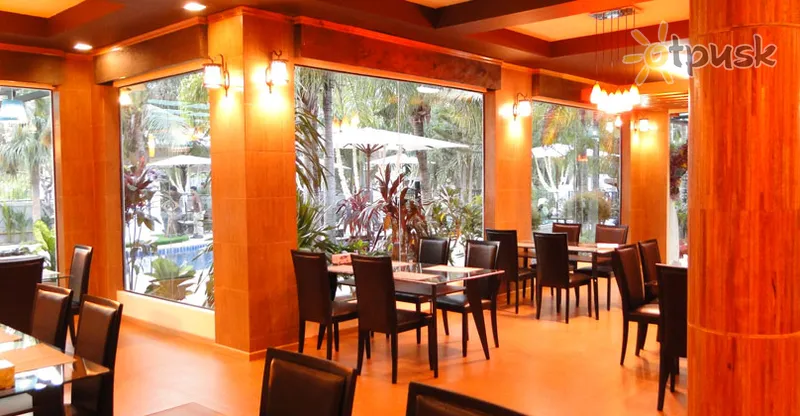 Фото отеля Vantage Resort 3* Pataja Taizeme bāri un restorāni