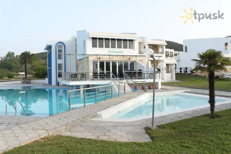 Фото отеля Skion Palace Beach Hotel 4* Halkidiki — Kasandra Grieķija ārpuse un baseini