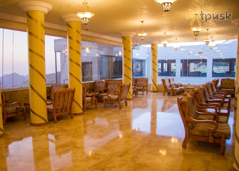 Фото отеля Alanbat Hotel 3* Petra Jordānija vestibils un interjers