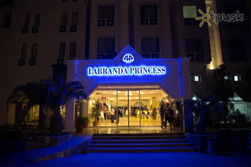 Фото отеля Labranda Gulluk Princess 4* Бодрум Туреччина екстер'єр та басейни