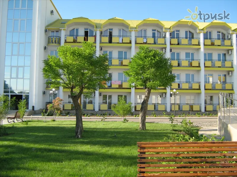 Фото отеля Меліоратор-Південь 3* Коблево Україна екстер'єр та басейни