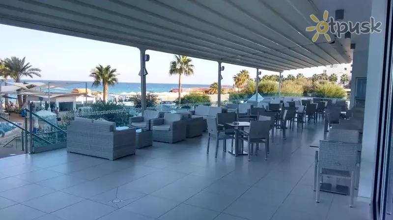Фото отеля Vrissaki Beach Hotel 3* Protaras Kipras barai ir restoranai