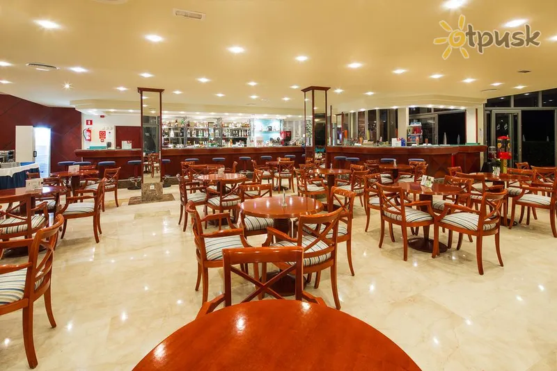 Фото отеля Thb Guya Playa Class 4* о. Майорка Іспанія бари та ресторани