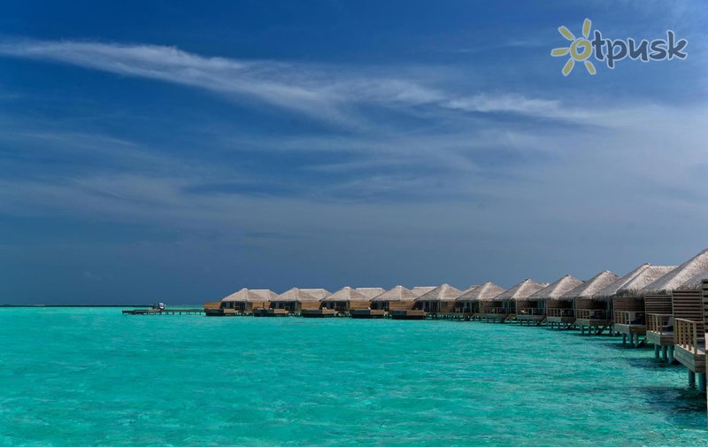 Фото отеля Cocoon Maldives 5* Лхавияни Атолл Мальдивы экстерьер и бассейны