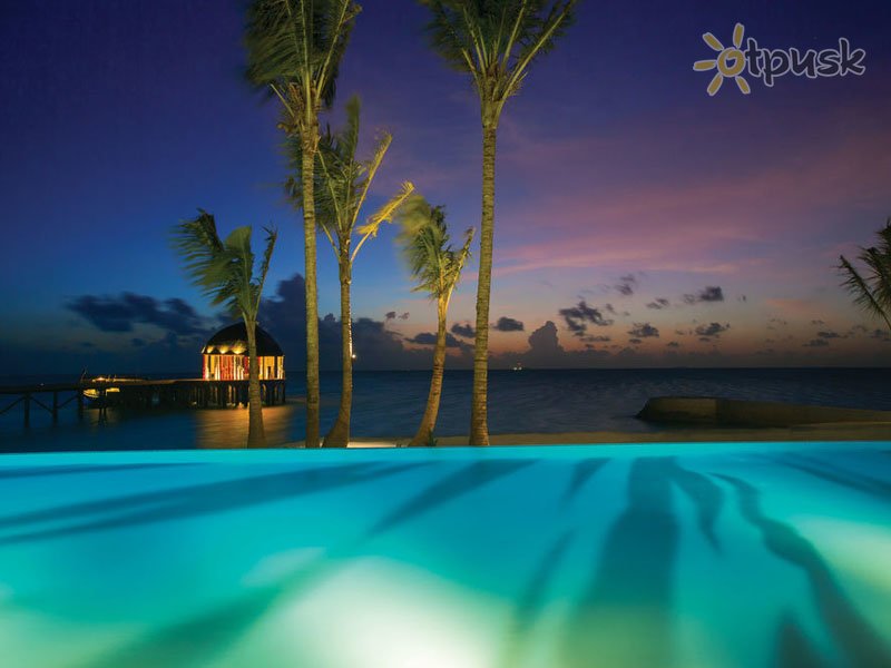 Фото отеля Ozen by Atmosphere at Maadhoo 5* Южный Мале Атолл Мальдивы экстерьер и бассейны