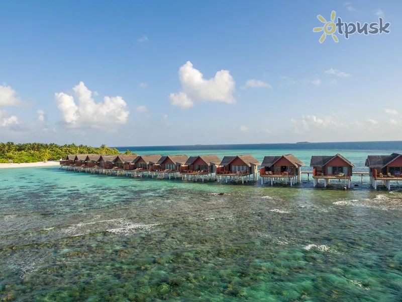 Фото отеля Furaveri Island Resort & Spa 5* Раа Атол Мальдіви пляж