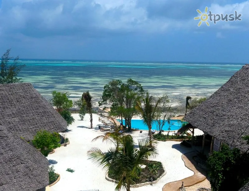 Фото отеля Marafiki Bungalows Zanzibar 3* Kiwengwa Tanzanija išorė ir baseinai